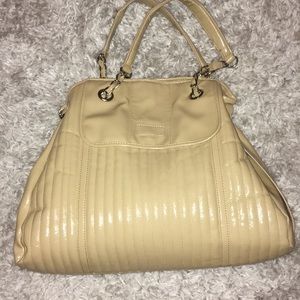 Gorgeous NY&C hand bag